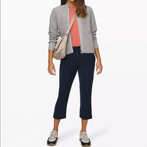 Lululemon On the Fly Crop 23" 
Woven